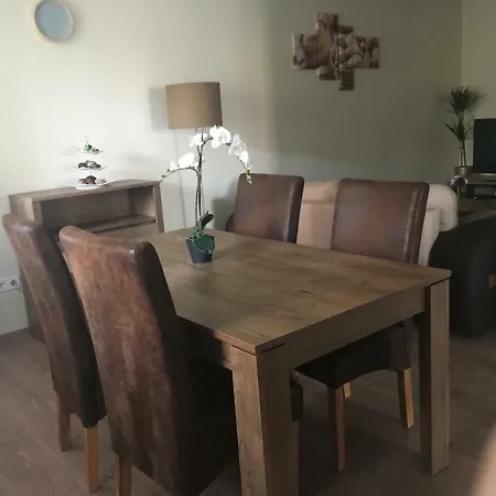 Pisztacia Apartman Apartmán Eger
