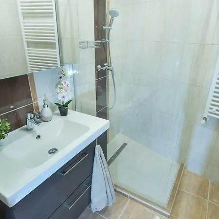 Pisztacia Apartman Apartmán