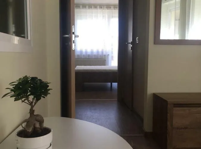 דירה Pisztacia Apartman *